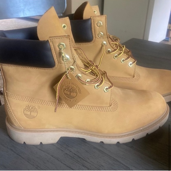 Men’s timberland boots - Picture 1 of 3
